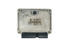Ohjausyksikkö 045906019BP 0281012194 VW Bosch 45645