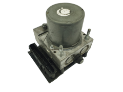 Abs-pumppu Renault Clio 3 8201128481 0265950377 Bosch 67533