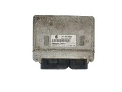 Ohjausyksikkö 047906033K 5WP40177 12 Skoda Siemens 44859
