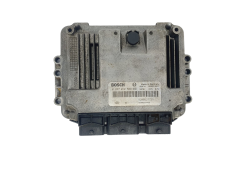 Ohjausyksikkö 0281012589 8200527725 8200527756 Renault Bosch 45289
