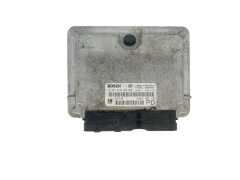 Ohjausyksikkö Opel 24417169 0281010268 Bosch GM 44567