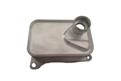 Öljynjäähdytin 06L117021E 11171574001 VW Audi Seat Skoda Vika