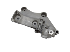 Moottorin kiinnike 117105124R 1.6DCi Renault Nissan 1519