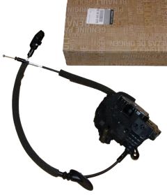 Oven lukitusmekanismi Oikea Taka Uusi Alkuperäinen 825004167R Renault