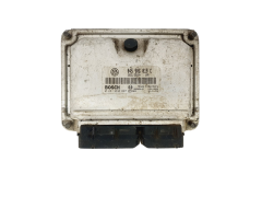 Ohjausyksikkö 045906019C 0281010697 VW Bosch 42171