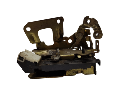 Oven lukitusmekanismi Vasen Taka 7701034487 Renault 21 Espace 2 Rockwell 11465