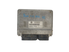 Ohjausyksikkö 03E906033 5WP40163 04 VW Siemens 41982