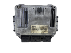 Ohjausyksikkö 0281011549 8200310863 8200370779 Renault Bosch 49686