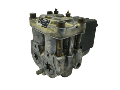Abs-pumppu Audi 80 100 A6 4A0614111A 0265201049 Bosch 6223
