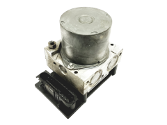 Abs-pumppu Renault Megane 2 Scenic 2 8200038695 Bosch 33910