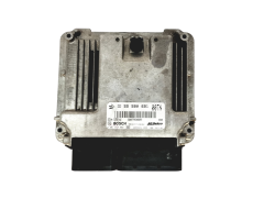 Ohjausyksikkö 0281017950 55580691 Opel Bosch 28676