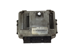Ohjausyksikkö 0281011549 8200310863 8200370779 Renault Bosch 18697