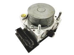 Abs-pumppu Clio 3 Renault 0265800559 8200747140 Bosch 36006