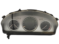 Kierroslukumittari Mercedes C W204 A2045404548 VDO