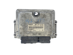 Ohjausyksikkö Alfa Romeo 55198492 0281011488 49EAV Bosch 54760