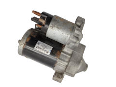 Käynnistin 233000779R M00T46572ZT Mitsubishi Renault