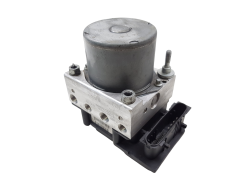 Abs-pumppu Opel Corsa C 13182319 0265800443 0265231583 Bosch 1156