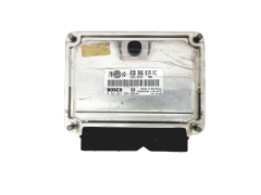 Ohjausyksikkö 038906019KC 0281011204 VW Bosch 23694