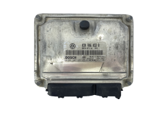 Ohjausyksikkö 030906032R 0261207203 Volkswagen Bosch 53956