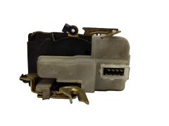 Oven lukitusmekanismi Oikea Etu 9136G1 Citroen Xsara Valeo 10986