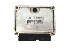 Ohjausyksikkö 045906019BP 0281012194 VW Bosch 27977
