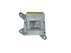 Ohjausyksikön moduuli 8200138952 601958800 Renault Autoliv 58544
