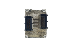 Ohjausyksikkö ME731HA004 0261206715 00735018150 Alfa Romeo Bosch 47384