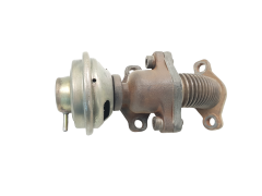 Egr Venttiili 7701035844 7701035840 2,5 TD Safrane