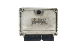 Ohjausyksikkö Seat VW 045906019BB 0281011074 Bosch 44722