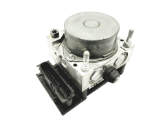 Abs-pumppu Clio 3 Renault 0265800559 8200747140 Bosch 46361