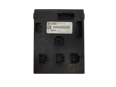 Ohjausyksikkö BCM F005V00753 8K0907063 01021001 Audi Bosch