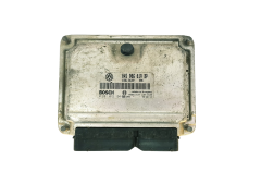 Ohjausyksikkö 045906019BP 0281012194 VW Bosch 33213