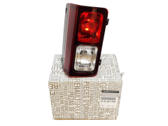 Valaisin Oikea Taka Trafic 3 Vivaro 2 NV300 265548758R Uusi Alkuperäinen