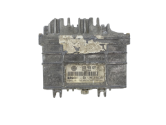Ohjausyksikkö VW Seat 030906027AK 0261203930 Bosch 54894