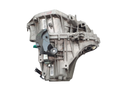 Vaihteisto TL4013 TL4A013 Renault Laguna 3 1.5 dci 7701700563 1007