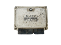 Ohjausyksikkö 038906012CM 0281010379 VW Bosch 38191