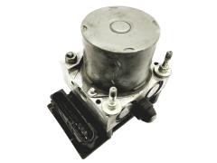 Abs-pumppu Opel Corsa C 13182319 0265800443 Bosch 35689