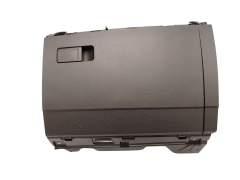 Hansikaslokero VW Golf MK8 5H1857097
