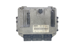 Ohjausyksikkö 0281011549 8200310863 8200370779 Renault Bosch 57114