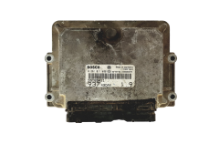 Ohjausyksikkö 55189421 0281011488 Alfa Romeo Bosch 26430