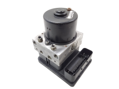 Abs-pumppu Volvo 30794728 30794730AA Ate