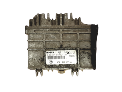 Ohjausyksikkö 030906027AA 0261204617 VW Bosch 24819