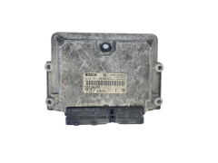 Ohjausyksikkö Alfa Romeo 55198492 0281011488 49EAV Bosch 61998