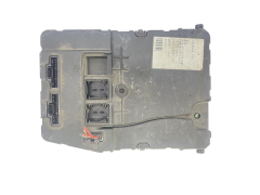 Ohjausyksikkö UCH N1 8200433201 S118400140F Renault Siemens