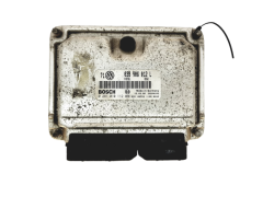 Moottorin Ohjausyksikkö VW 038906012L 0281010112 Bosch 18817