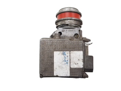 Ilmavirran mittari Alfa Romeo 33 0280000615 0280200601 1.7 Bosch