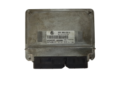 Ohjausyksikkö 03E906033A 5WP44305 07 Skoda Siemens