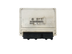 Moottorin Ohjausyksikkö VW 8D0907558S 0261204956 Bosch 38220