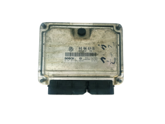 Ohjausyksikkö 045906019BG 0281011244 Seat VW Bosch 33255