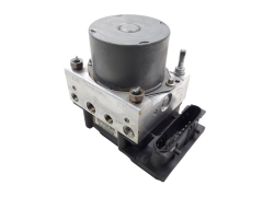 Abs-pumppu Renault 8200129951 0265231359 0265800329 Bosch 2370